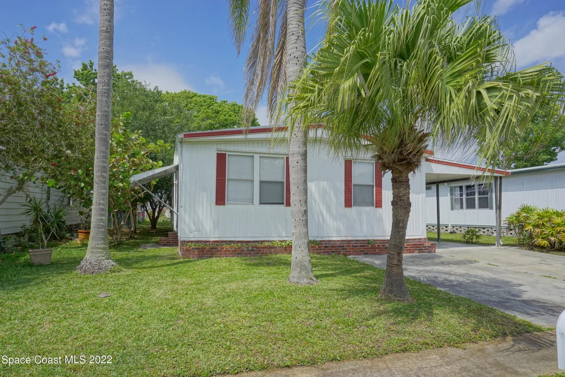 Photo of 1764 Seagrape Street NE