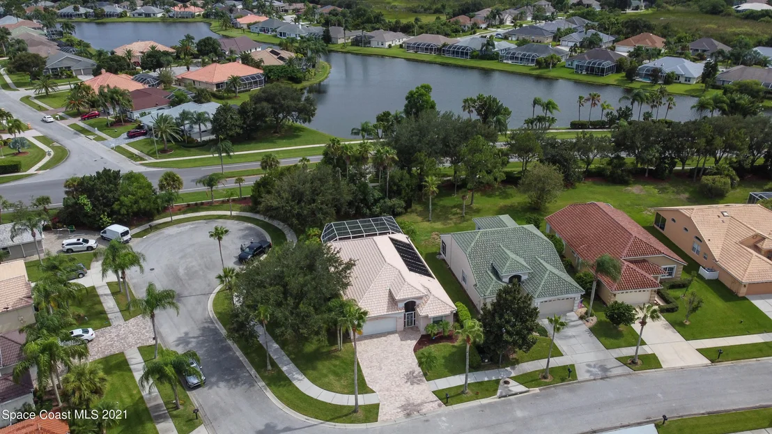 Photo of 921 Wimbledon Drive