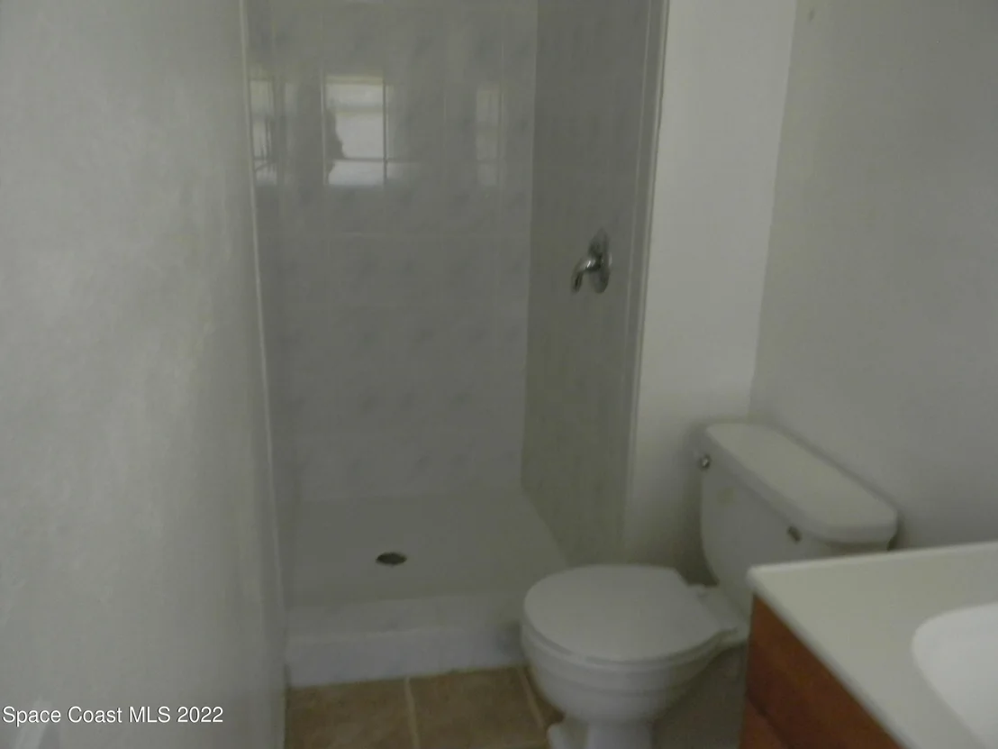 Photo of 2132 Lakeview Drive