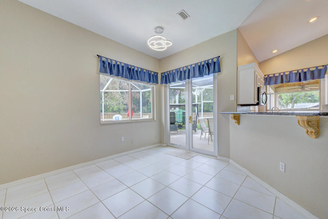 Photo of 4991 Falcon Boulevard
