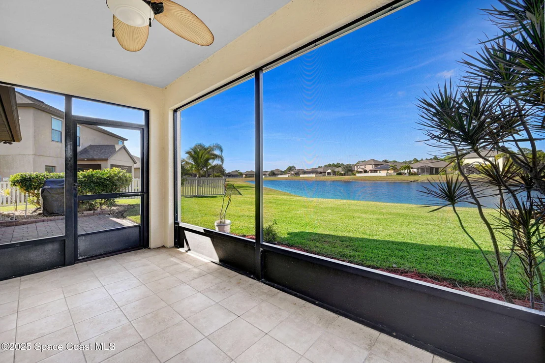 Photo of 1141 Dillard Drive SE