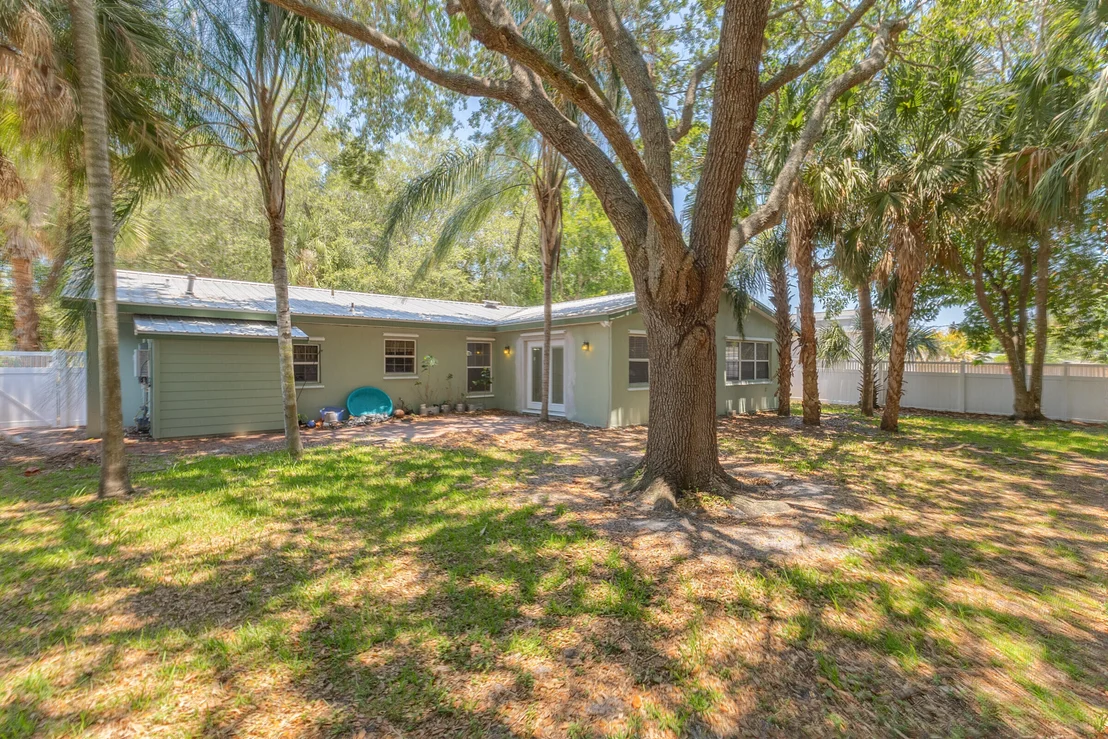 Photo of 407 Par Avenue