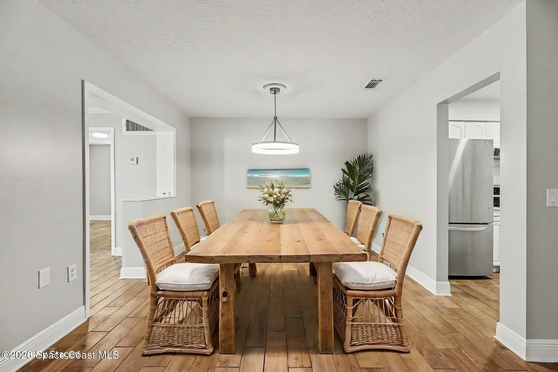 Photo of 990 Demaret Drive