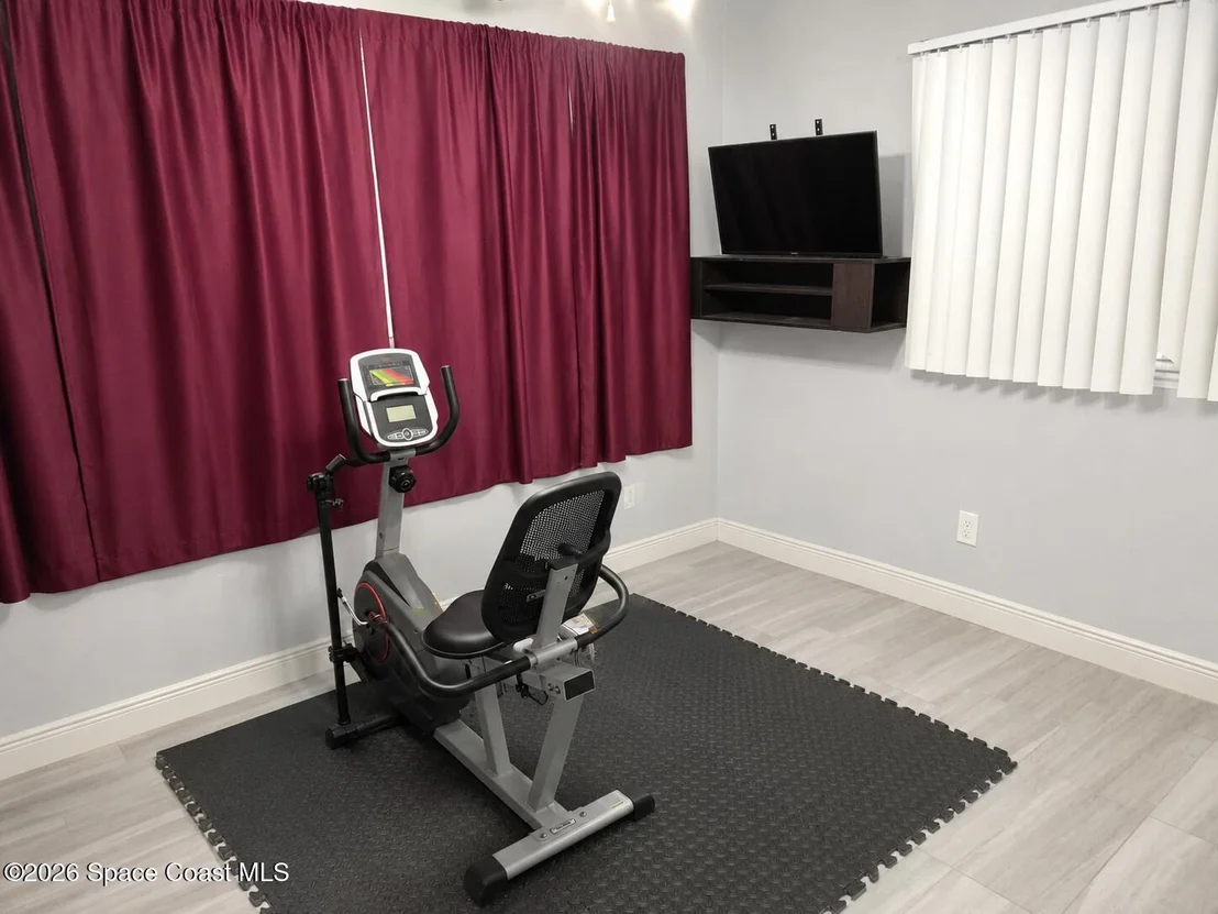 Photo of 3876 Queen Street
