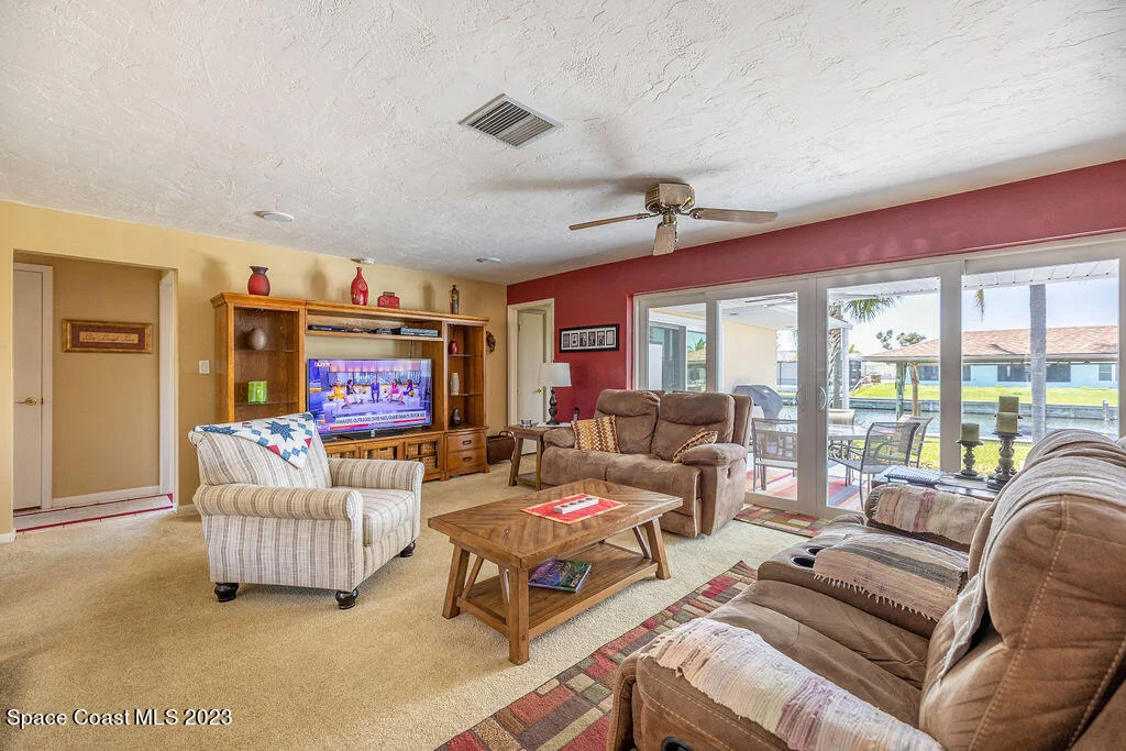 Photo of 466 Sandpiper Drive