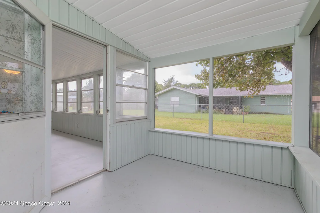 Photo of 2823 Corbusier Drive