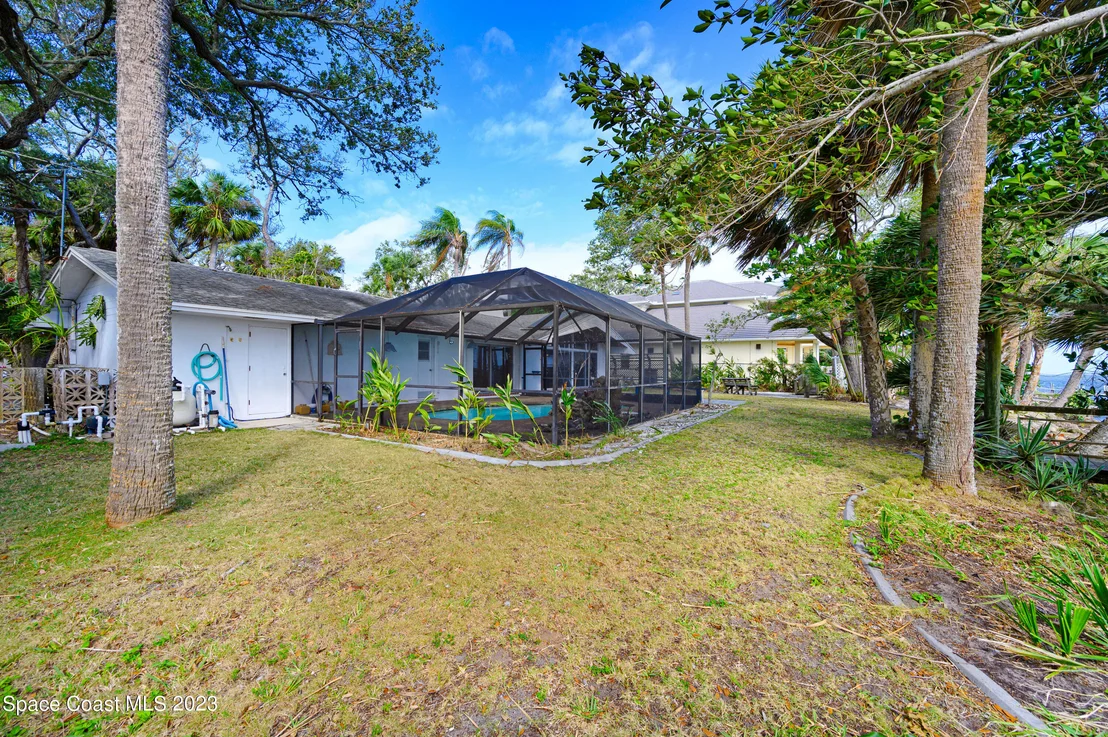 Photo of 3577 N Sylvan Lane