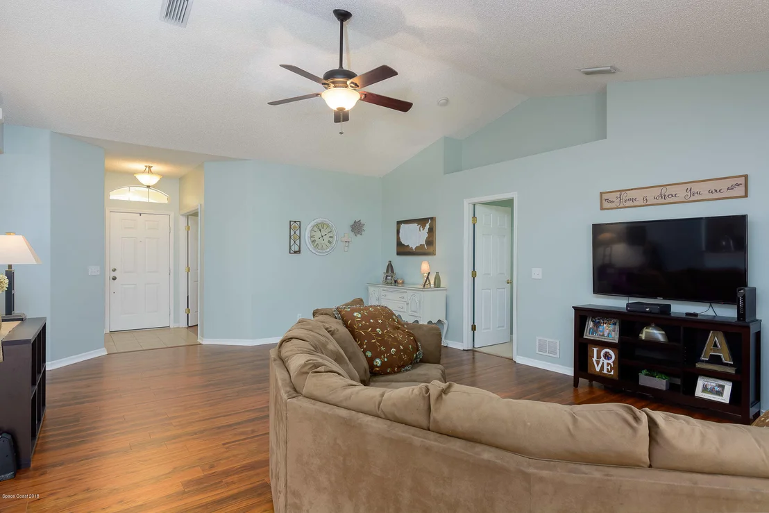 Photo of 1008 Kingfisher Way
