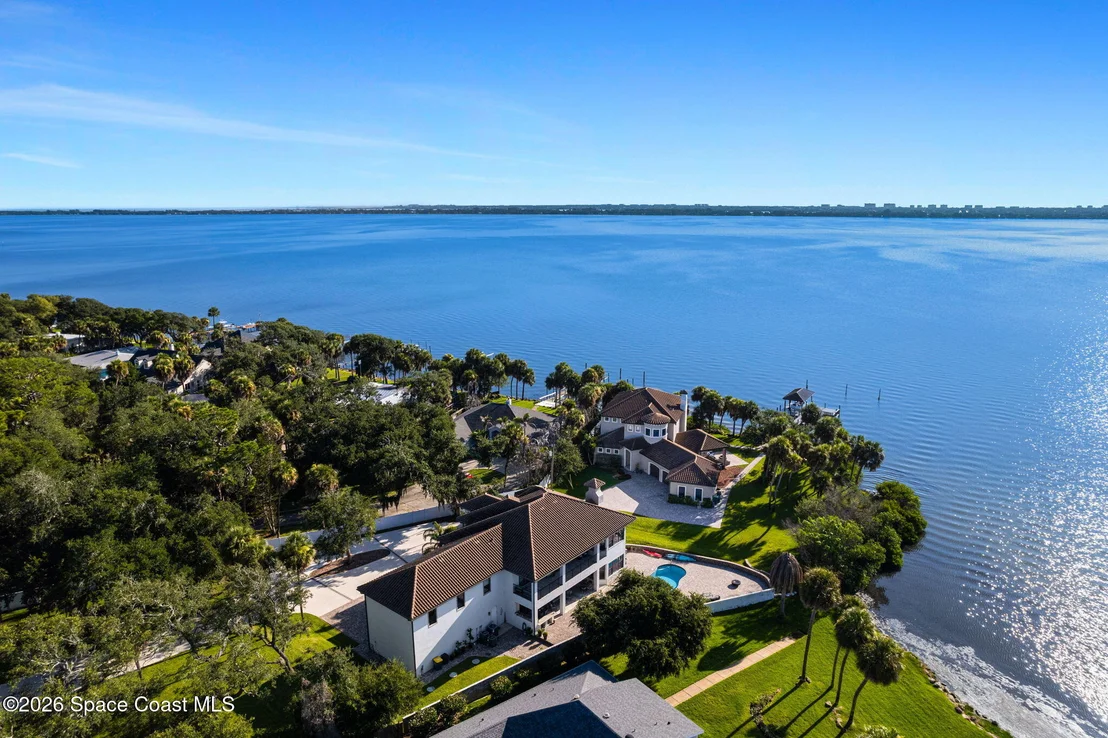 Photo of 3441 N Sylvan Lane
