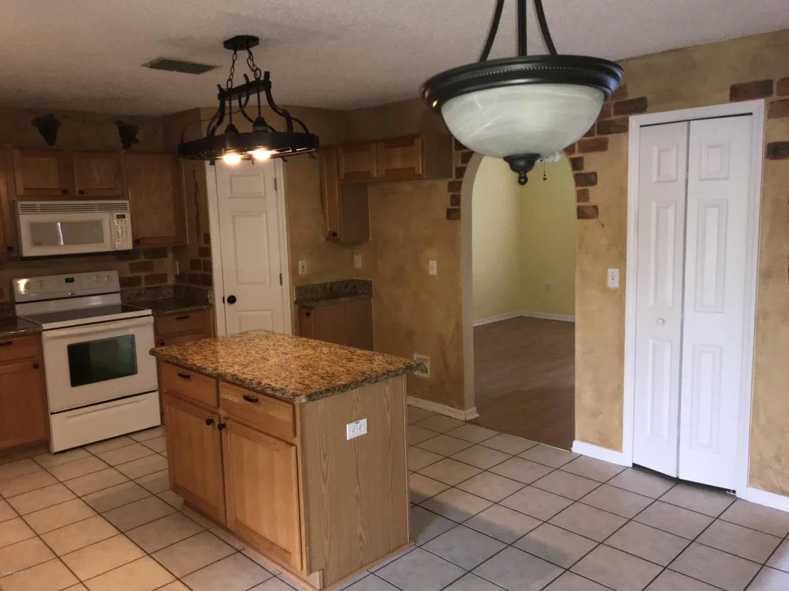 Photo of 1201 Winding Meadows Road