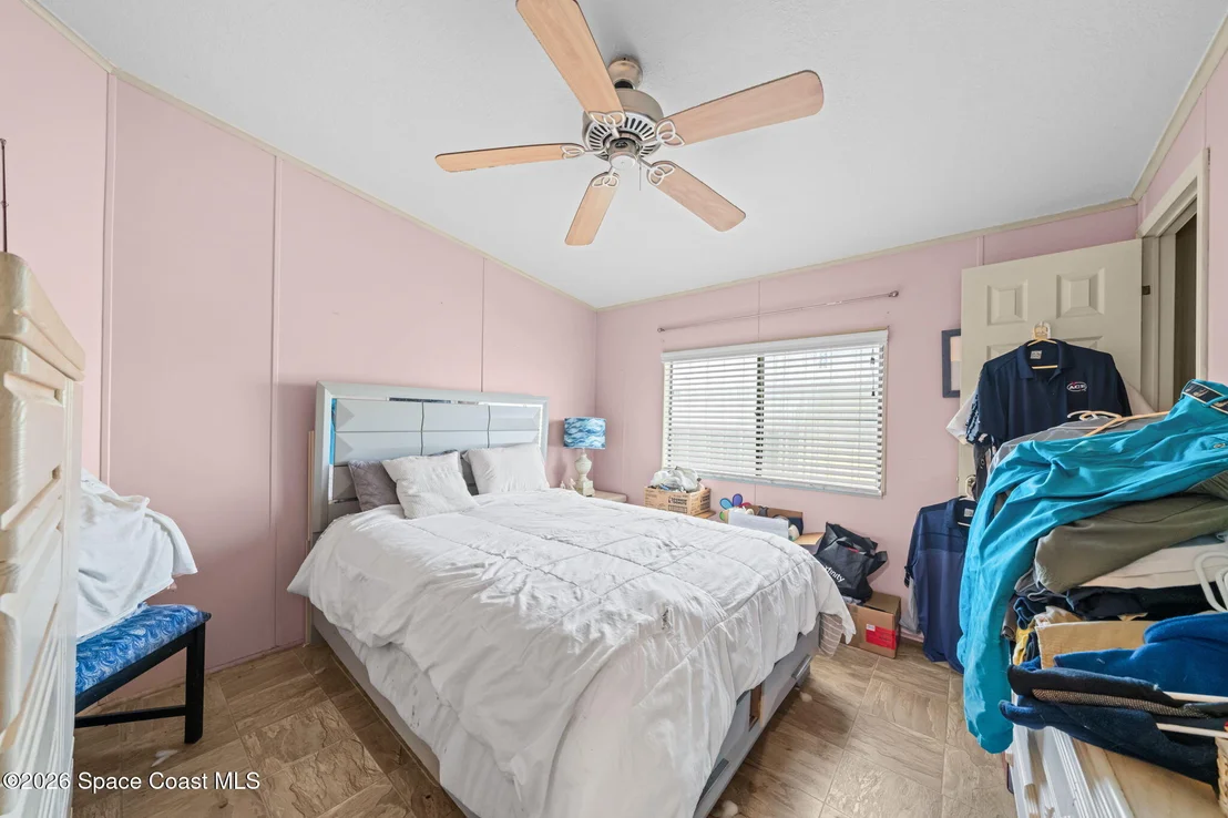 Photo of 602 N Dolphin Circle