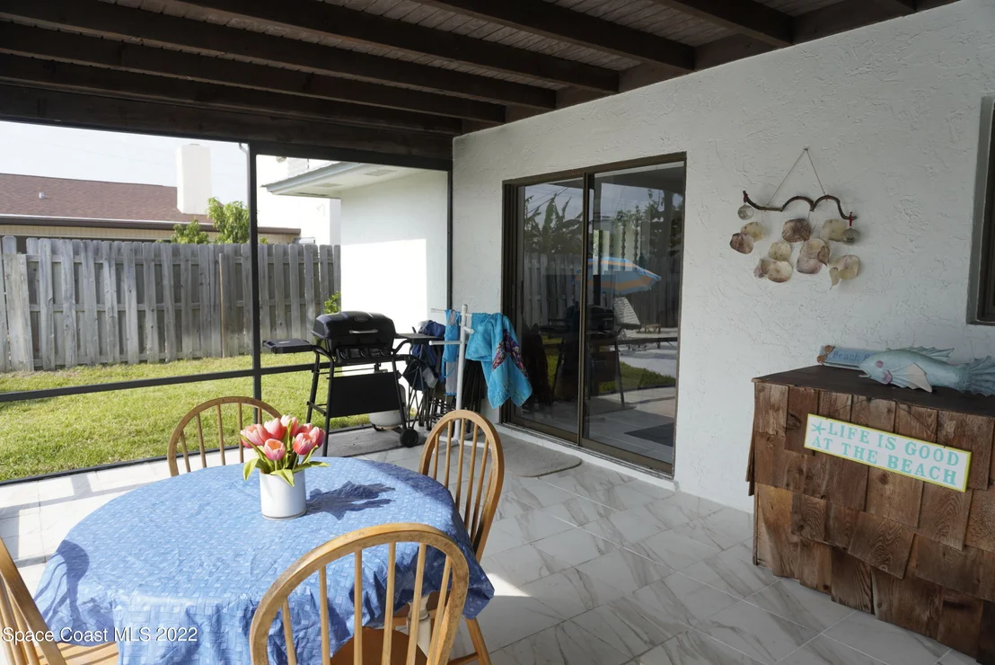 Photo of 710 Hibiscus Drive
