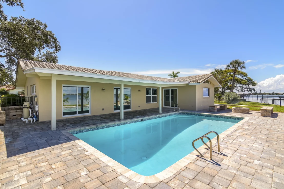 Photo of 309 Sand Pine Road