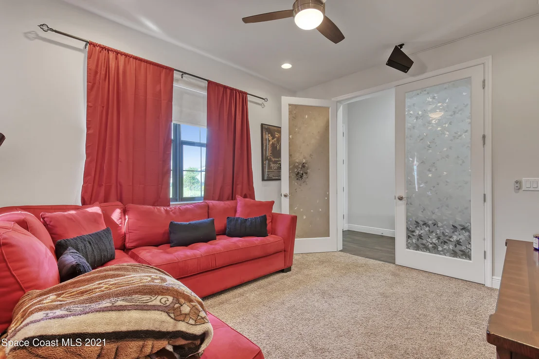 Photo of 7763 Poulicny Lane