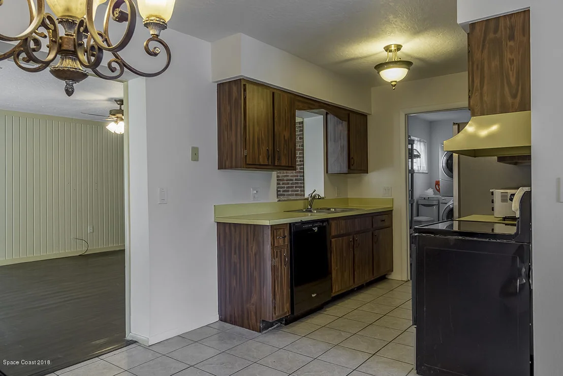 Photo of 2771 Kensington Road