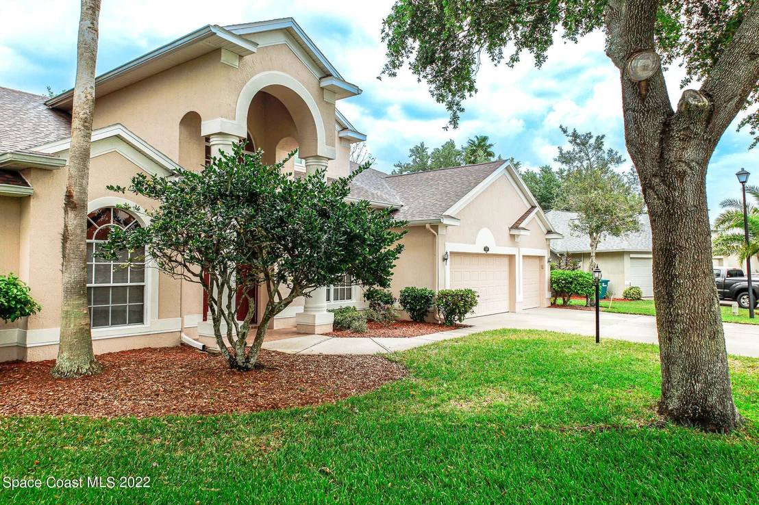 Photo of 6047 Arlington Circle