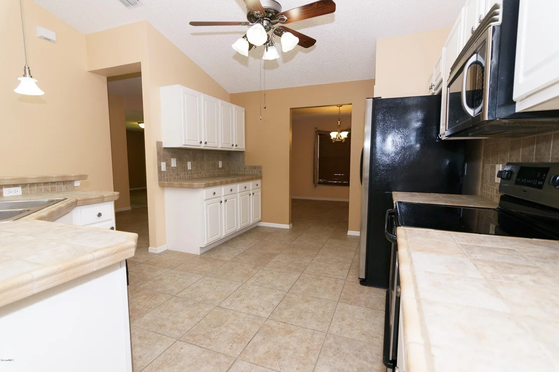 Photo of 1740 Whitman Drive
