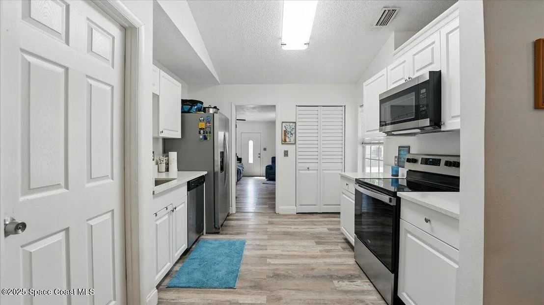 Photo of 6615 Dock Avenue