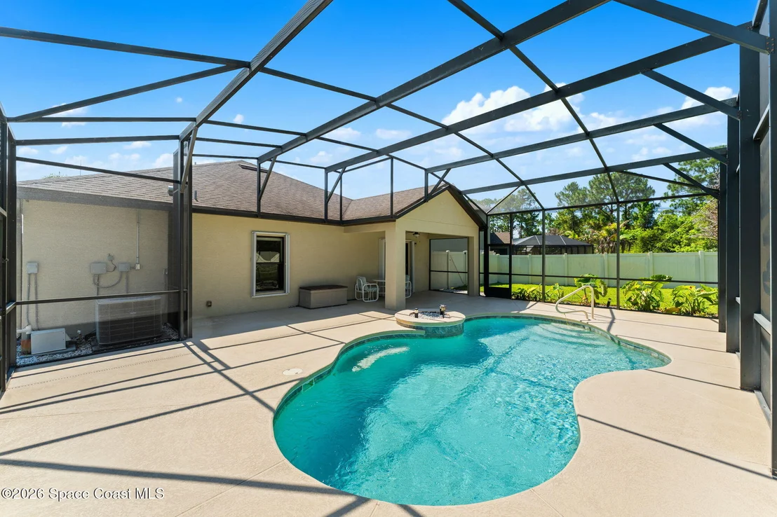 Photo of 1280 Dillard Drive SE