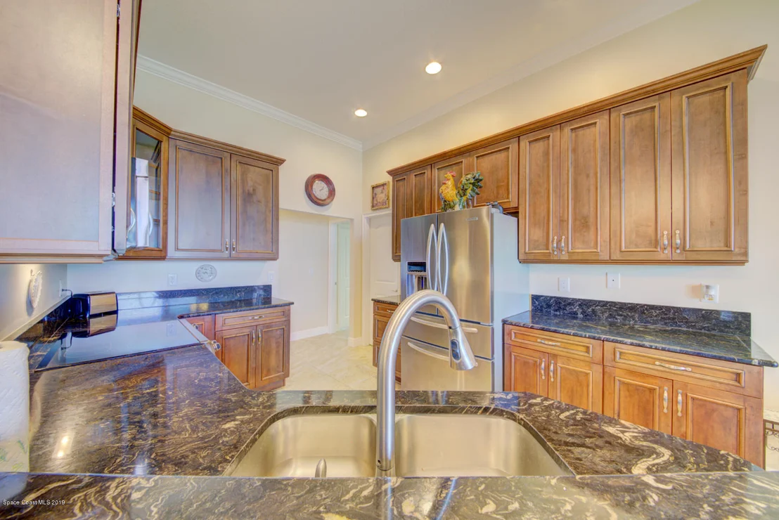 Photo of 7635 Agawam Road