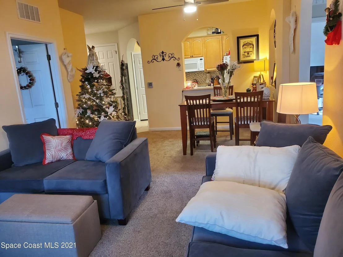 Photo of Unit 303 at 3848 Lexmark Lane