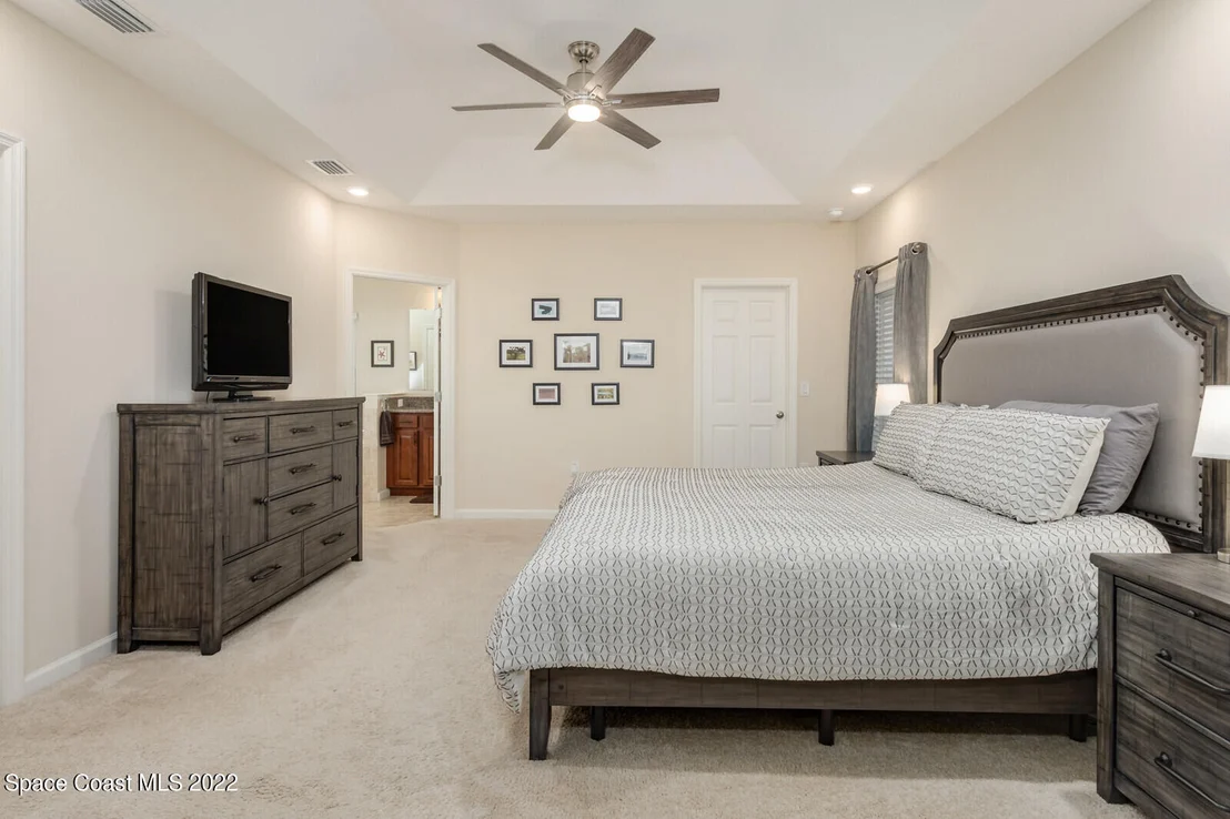 Photo of 932 Peta Way