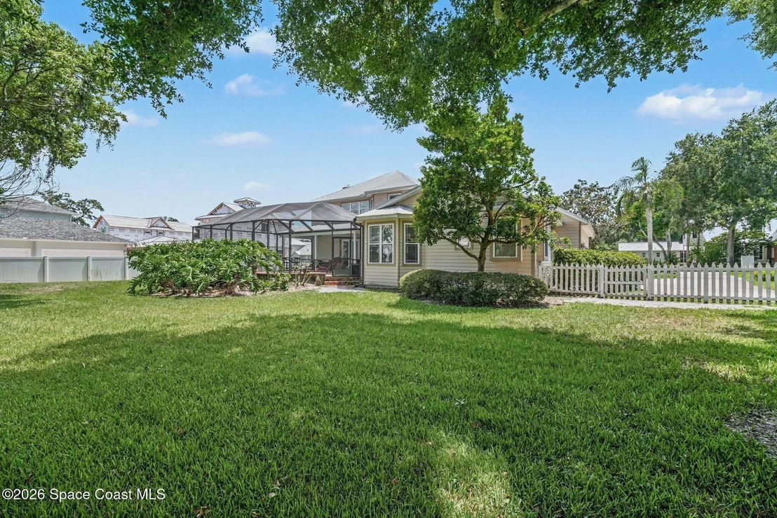 Photo of 10 Wincove Lane