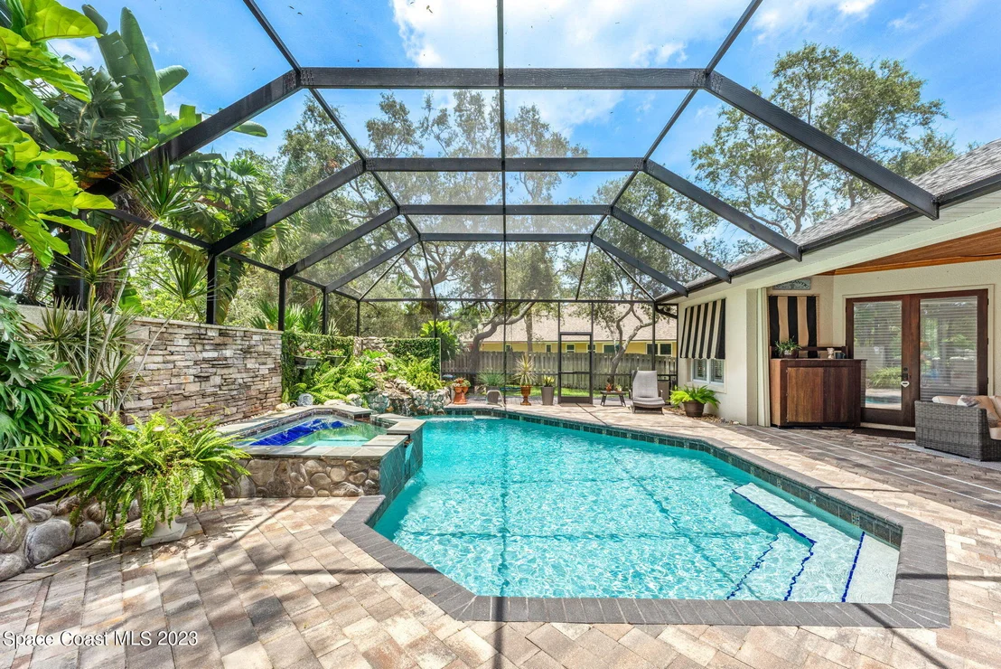 Photo of 891 Peregrine Drive