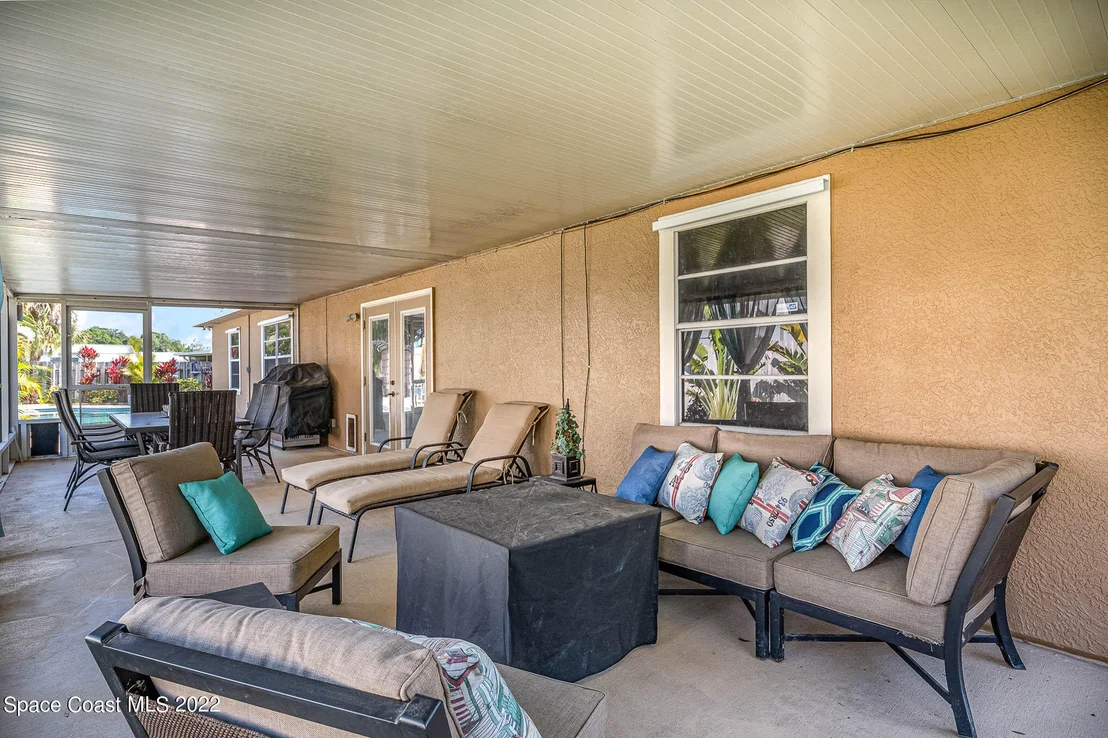 Photo of 4250 Silver Lake Drive