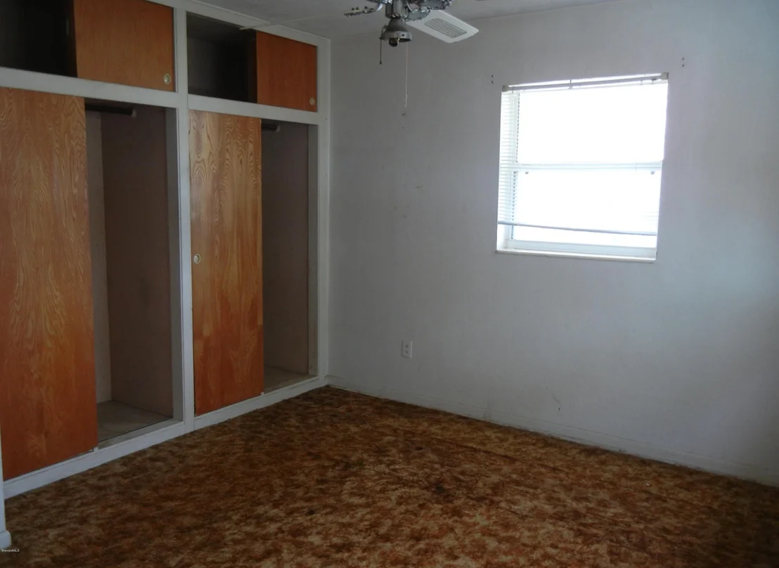 Photo of 2425 Allan Adale Road