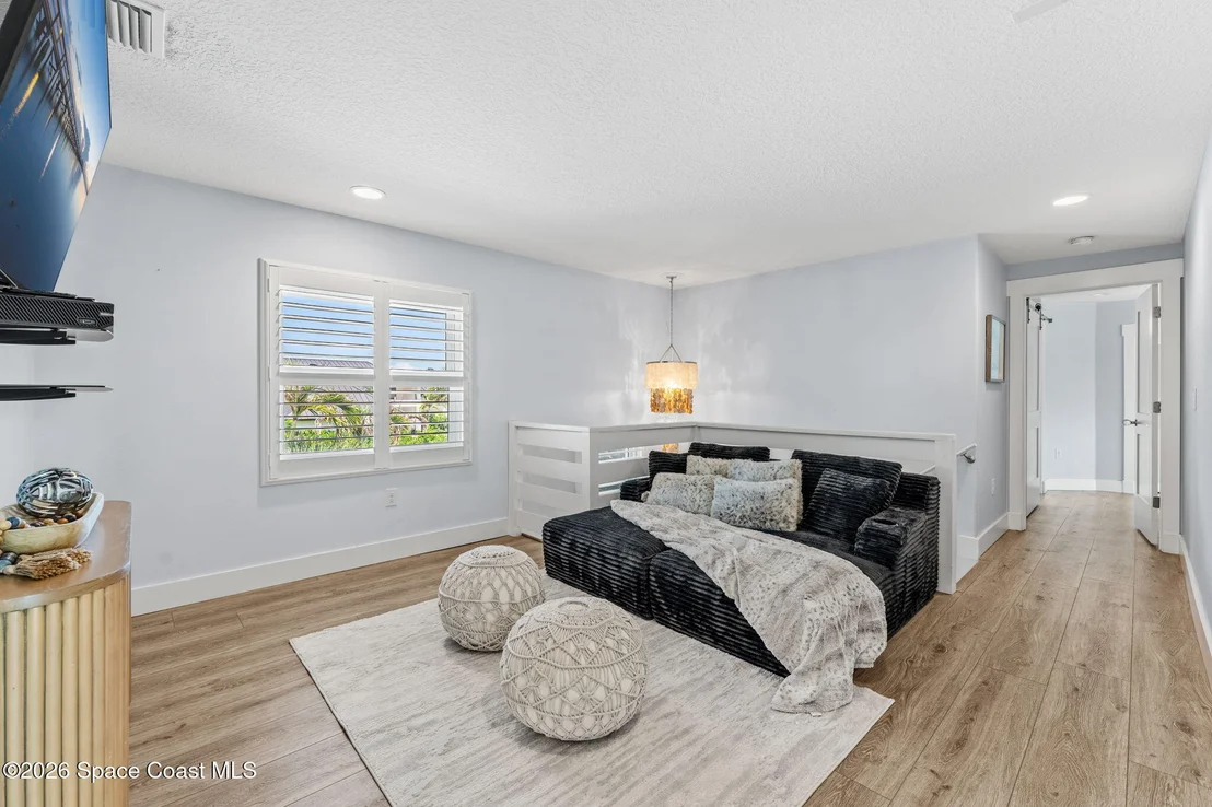 Photo of 417 Riverview Lane