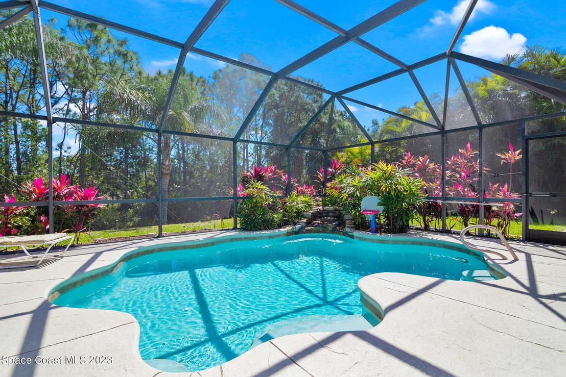 Photo of 258 Pebble Hill Way