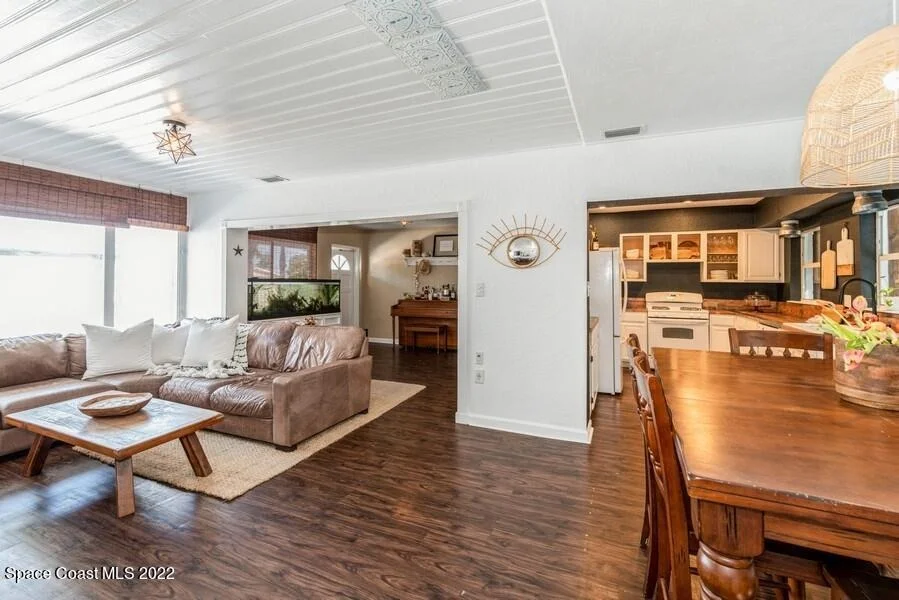 Photo of 760 Indian River Drive