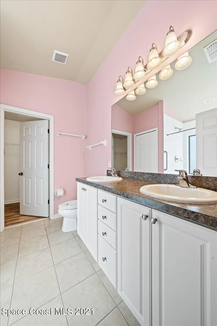 Photo of 325 Dryden Circle