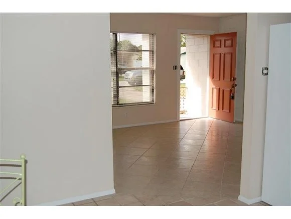 Photo of 1010 Montclair