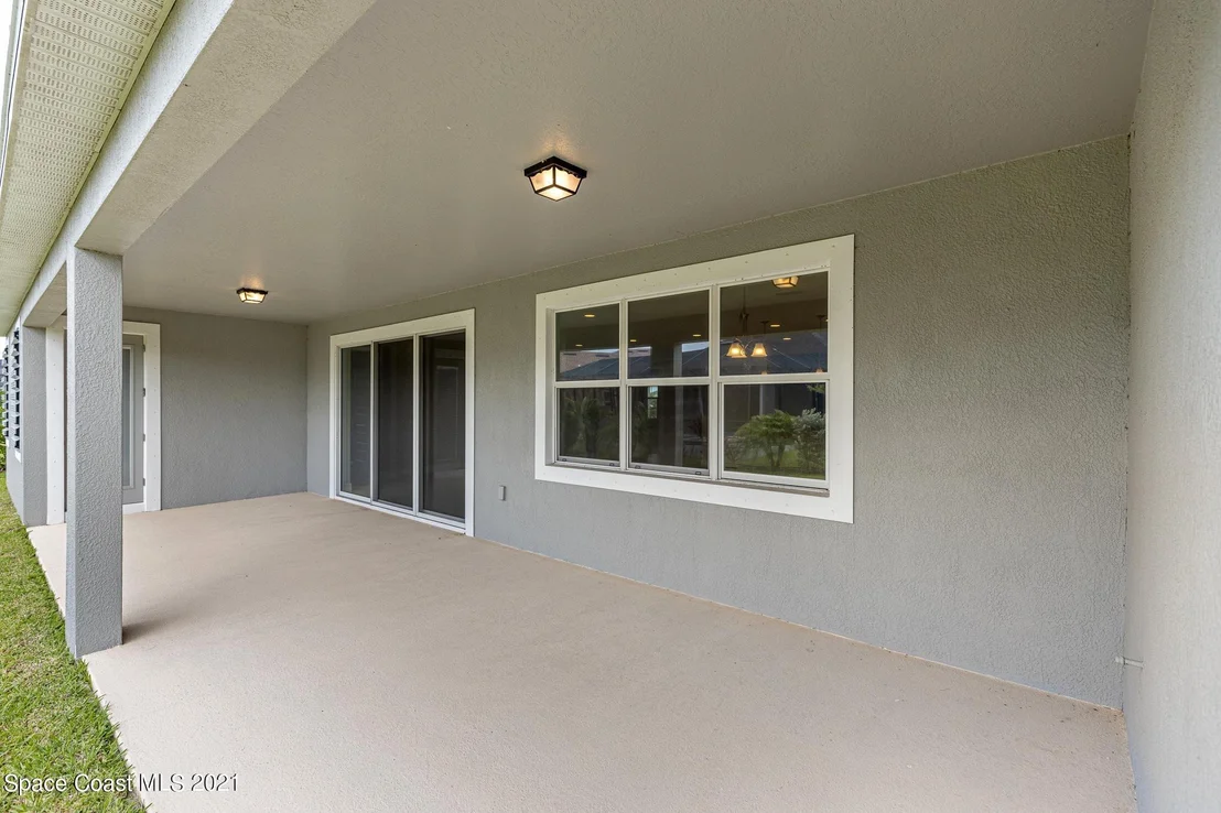 Photo of 7535 Millbrook Avenue