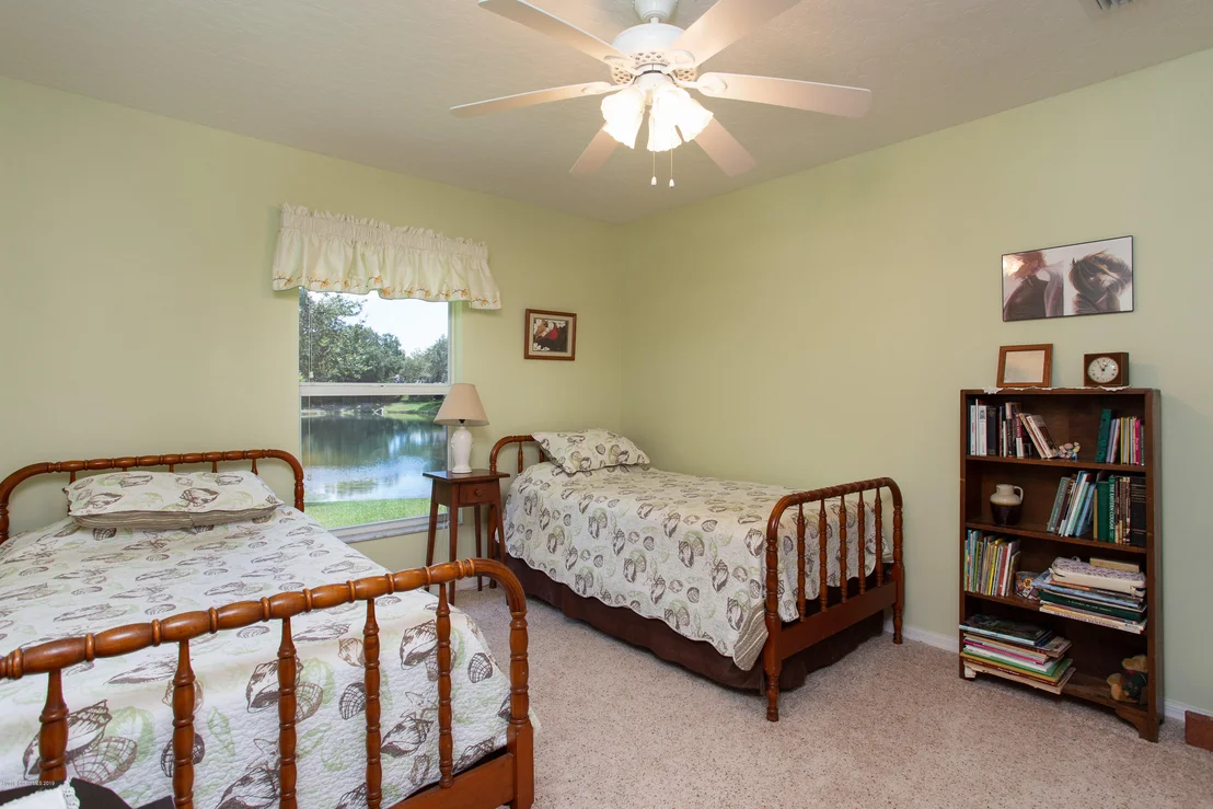 Photo of 1043 Spring Oak Drive
