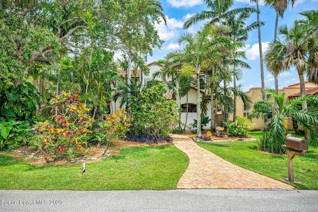 Photo of 301 Miami Avenue