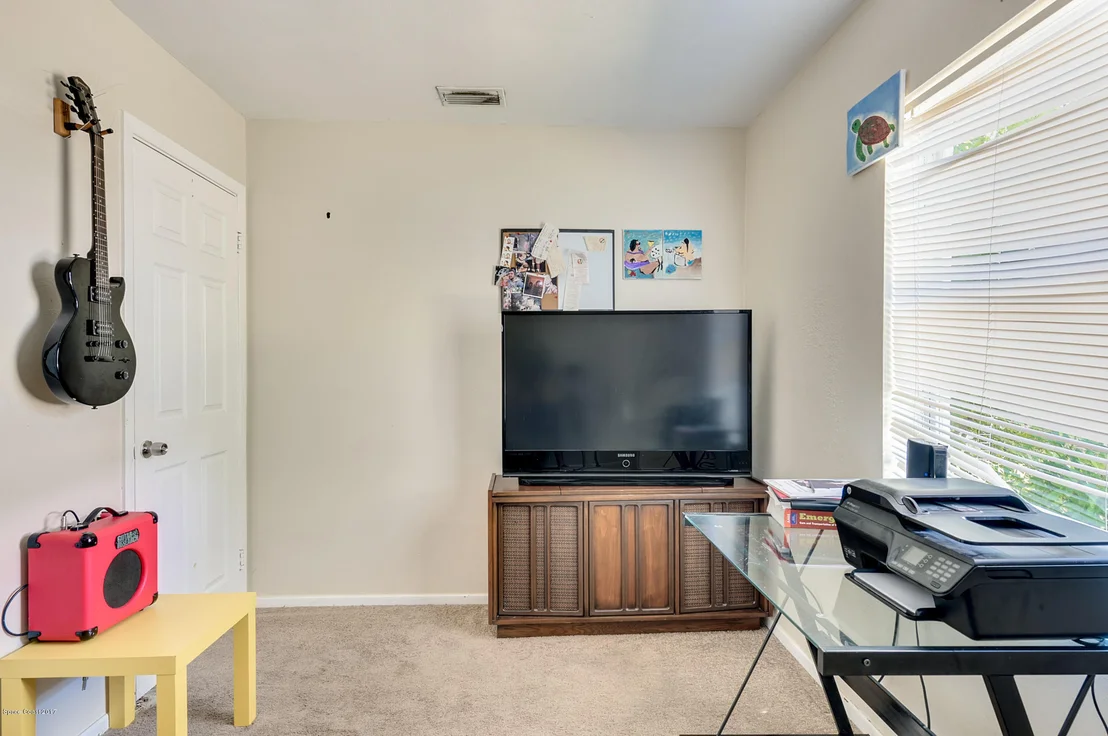 Photo of 912 Wisteria Drive