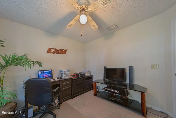 Photo of 897 Spirea Drive