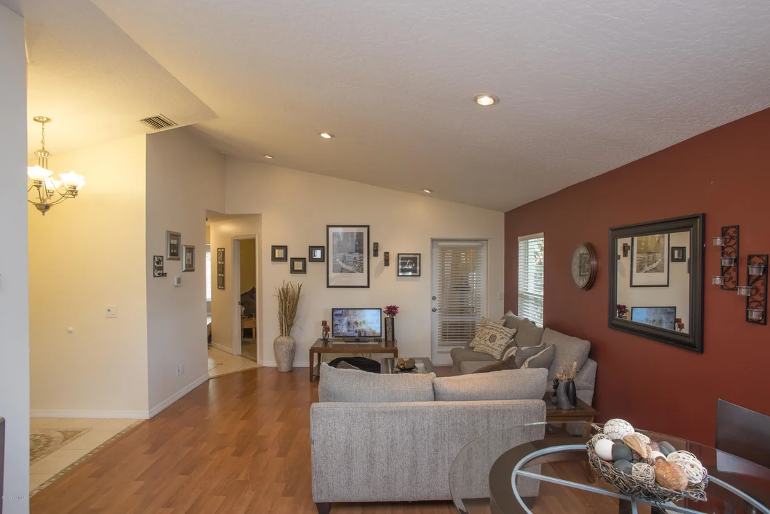 Photo of 1277 Goldenrod Circle NE