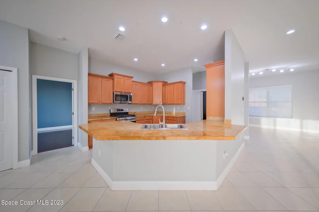 Photo of 109 Palm Circle