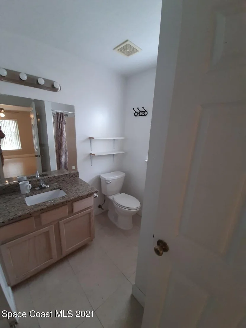 Photo of 6985 Hammock Trace Drive