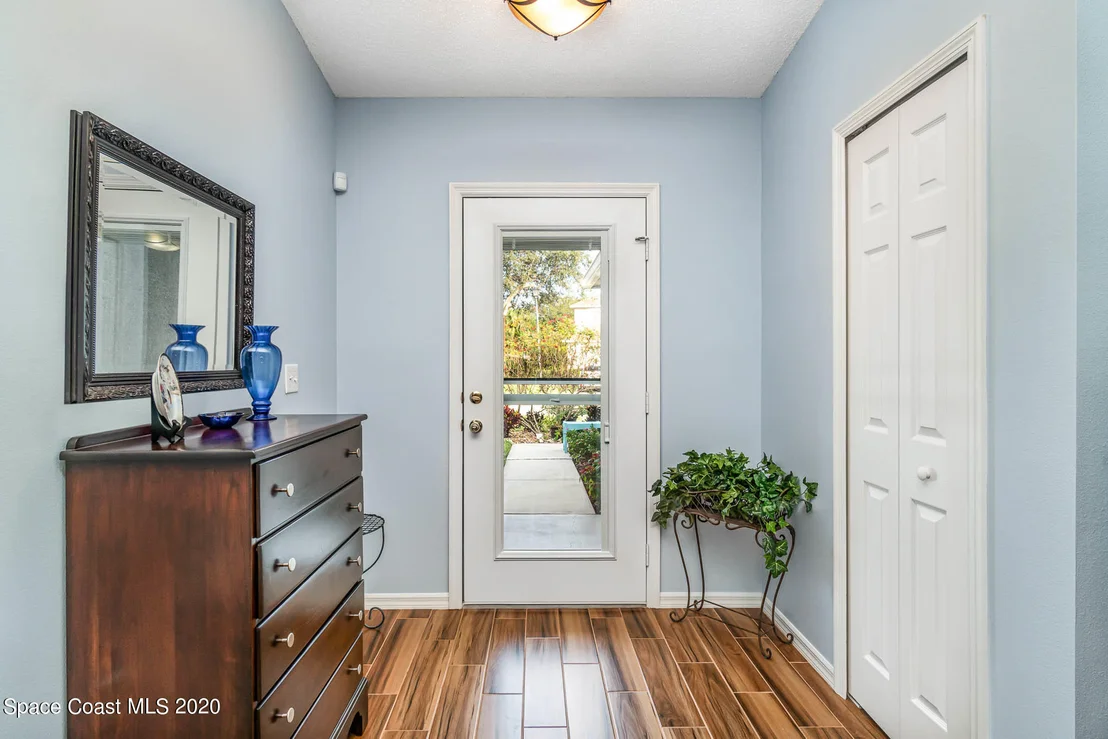 Photo of 2227 Spring Creek Circle NE