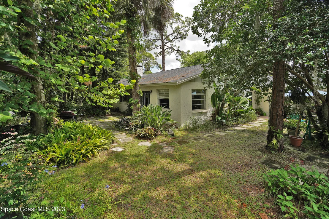 Photo of 2525 Friday Road