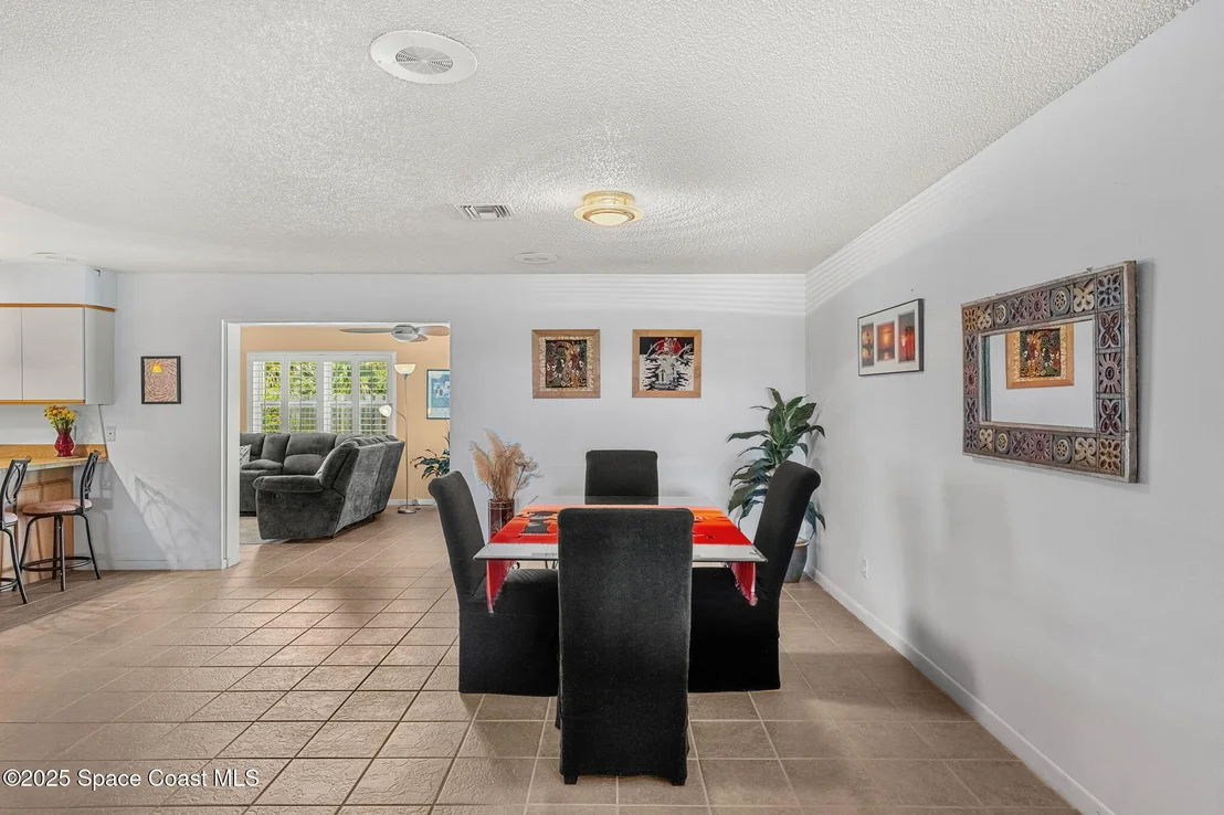 Photo of 440 Pine Tree Drive