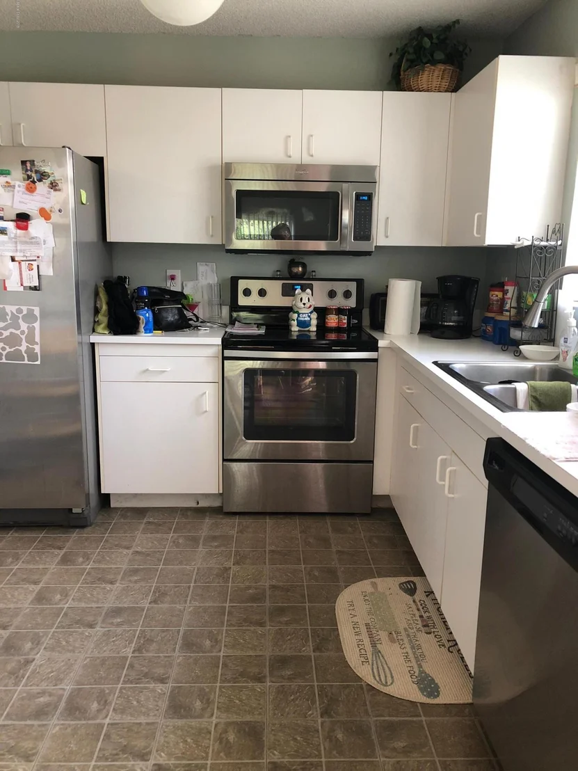Photo of 834 Wateroak Drive NE