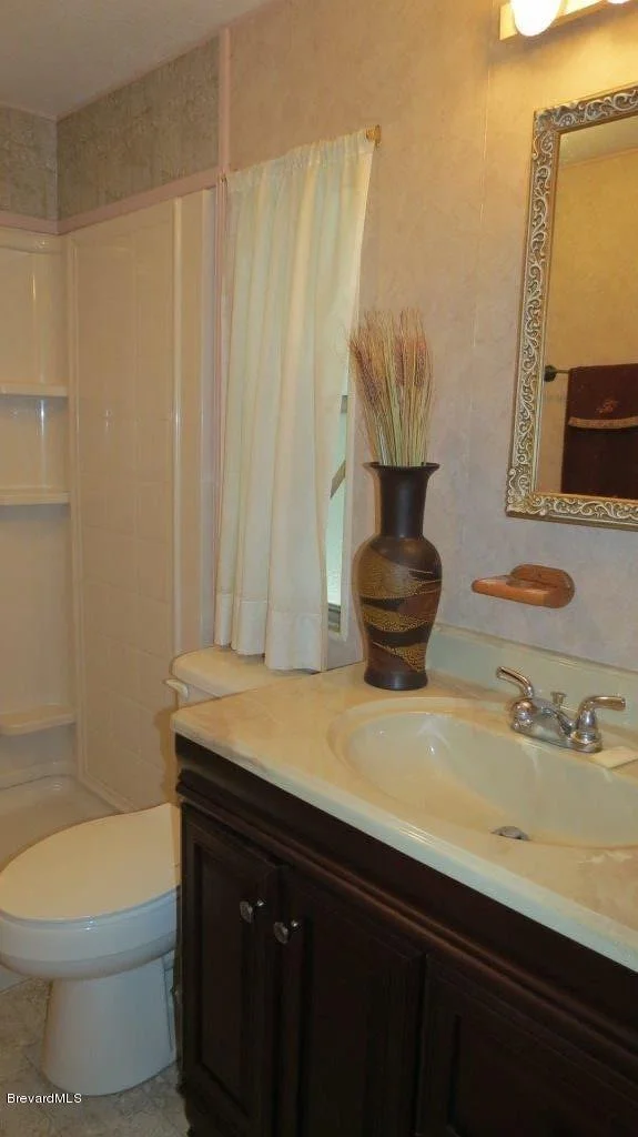 Photo of 2448 NE Royal Palm Drive
