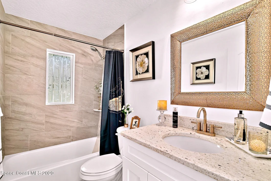 Photo of 3221 Nottingham Lane