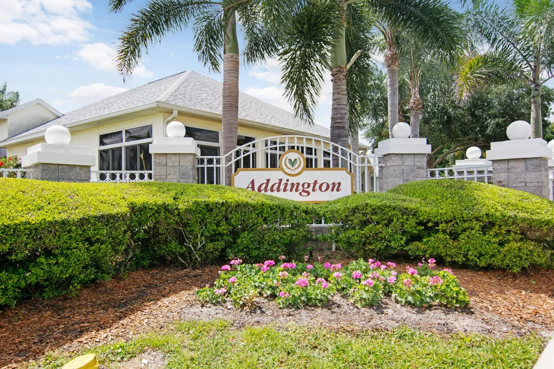Photo of 2573 Addington Circle
